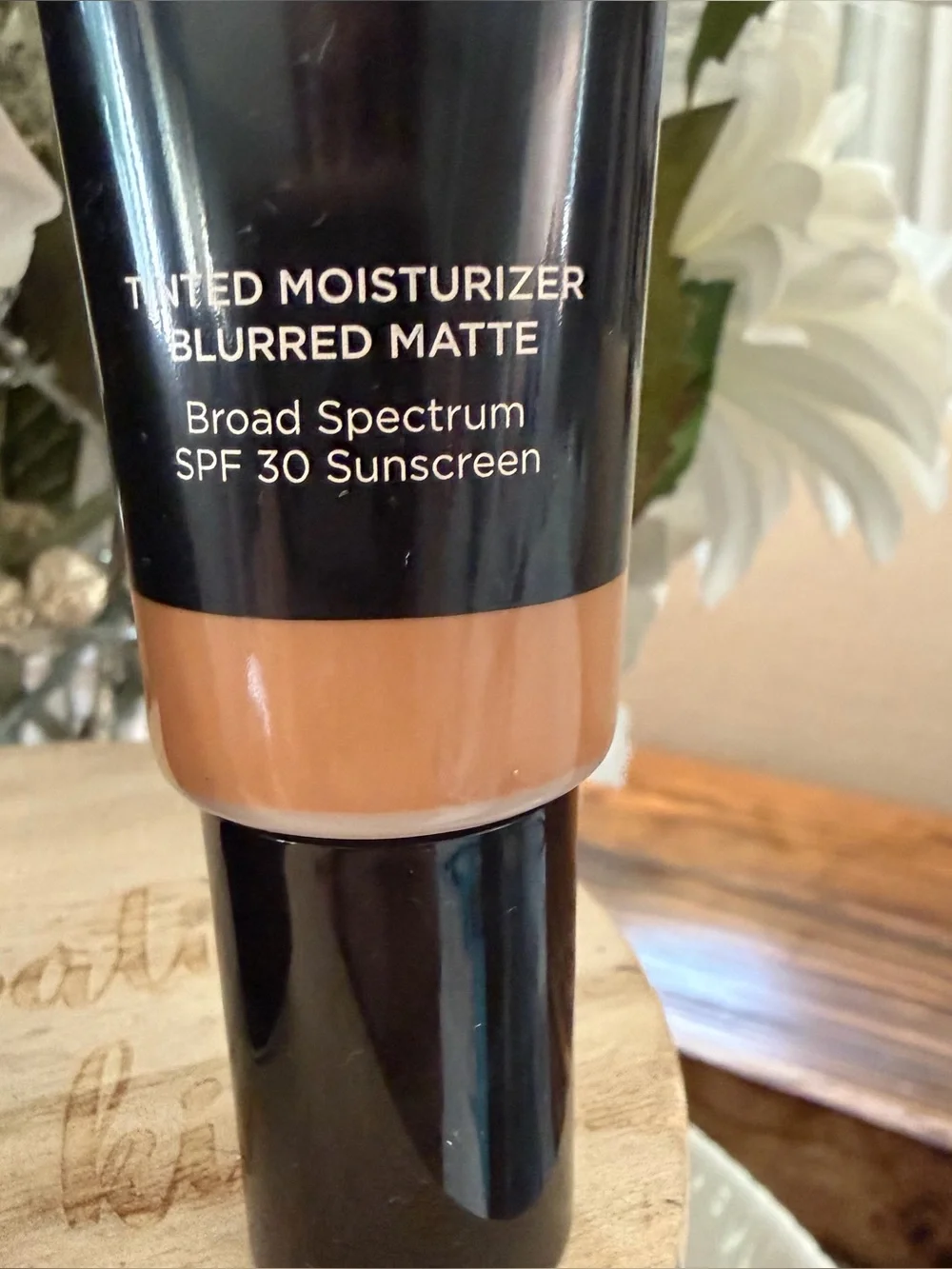 Laura Mercier Tinted Moisturizer Blurred Matte Women 1.5oz 4W Ochre SPF 30 NIB